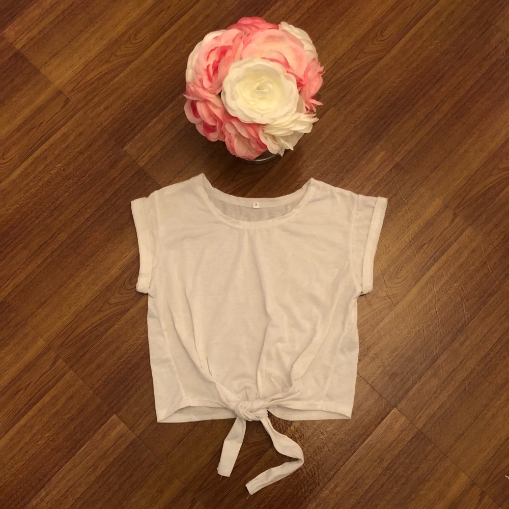 Tie front crop top!